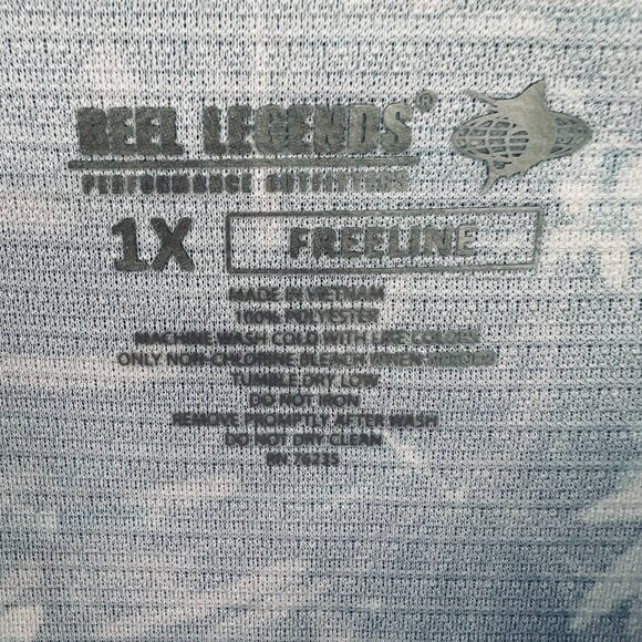 Reel Legends Womens Free Line Top 1X Blue White Floral‎ Short Sleeve Fish Shirt - Picture 3 of 6